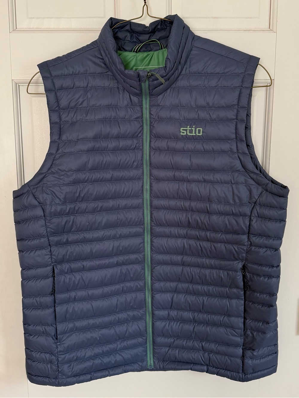 Stio Men’s Pinion Down Puffer Vest - Navy/Green Sz Large